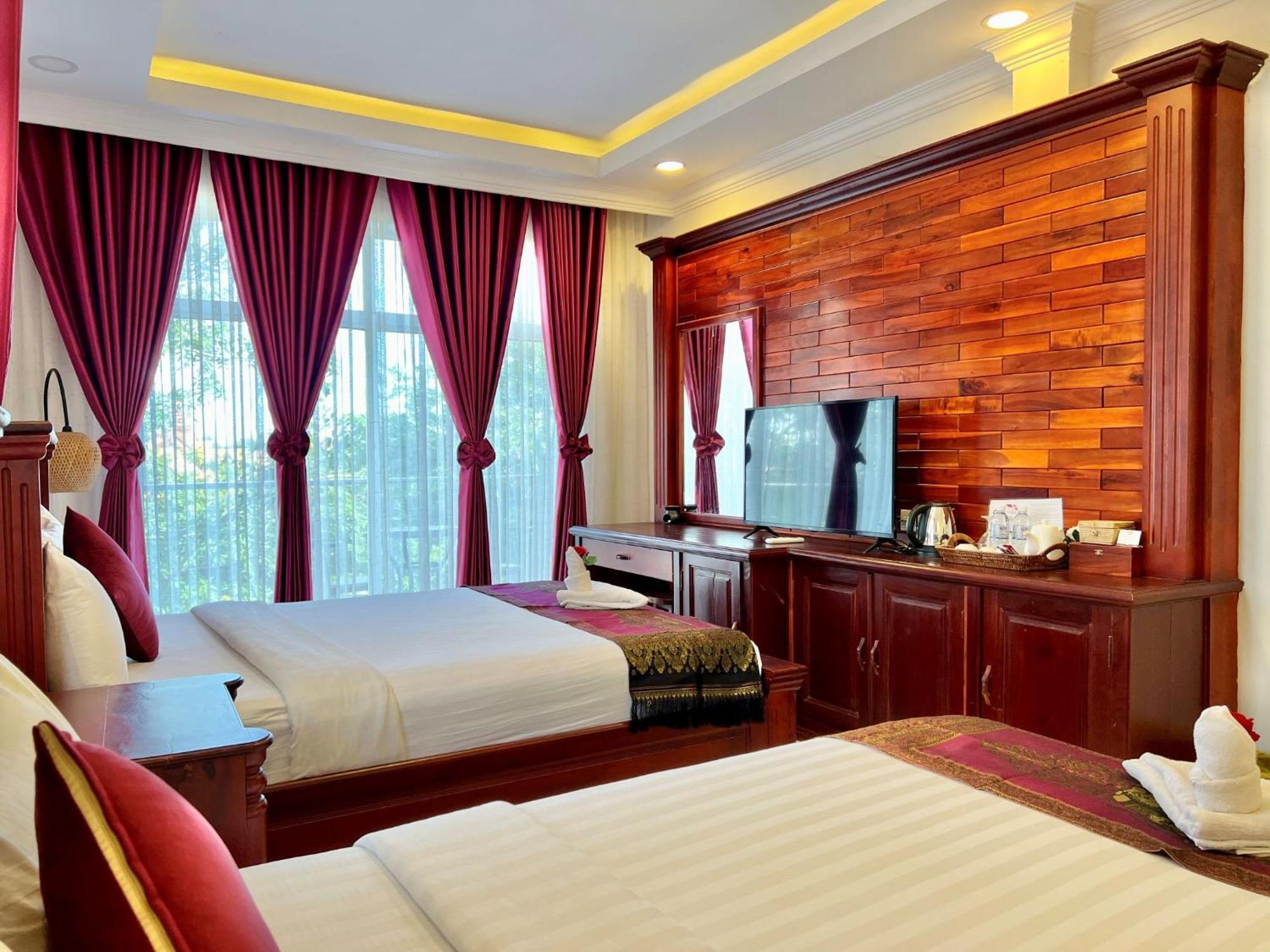 Nyna Villa Guesthouse 캄폿 외부 사진