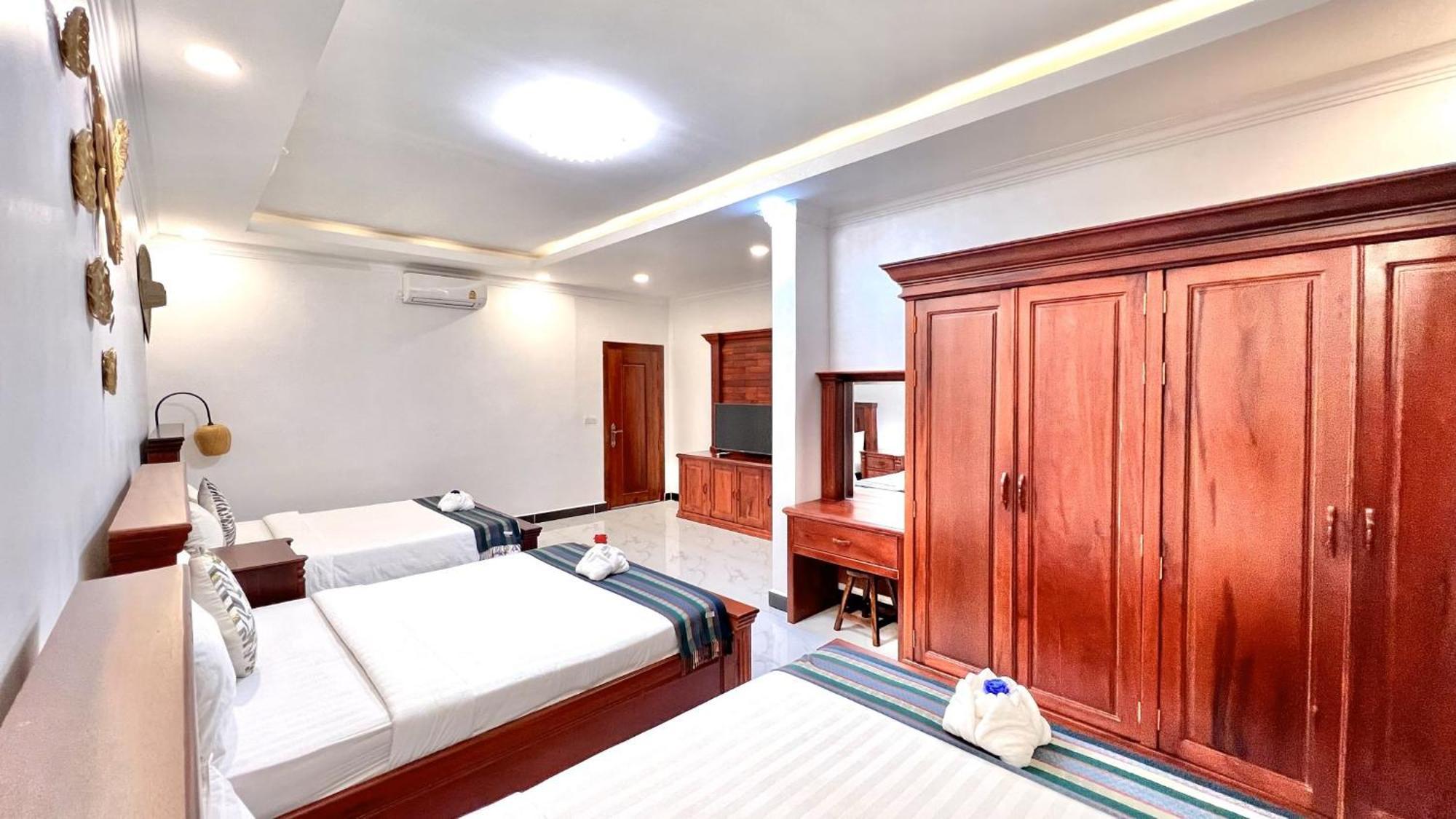 Nyna Villa Guesthouse 캄폿 외부 사진