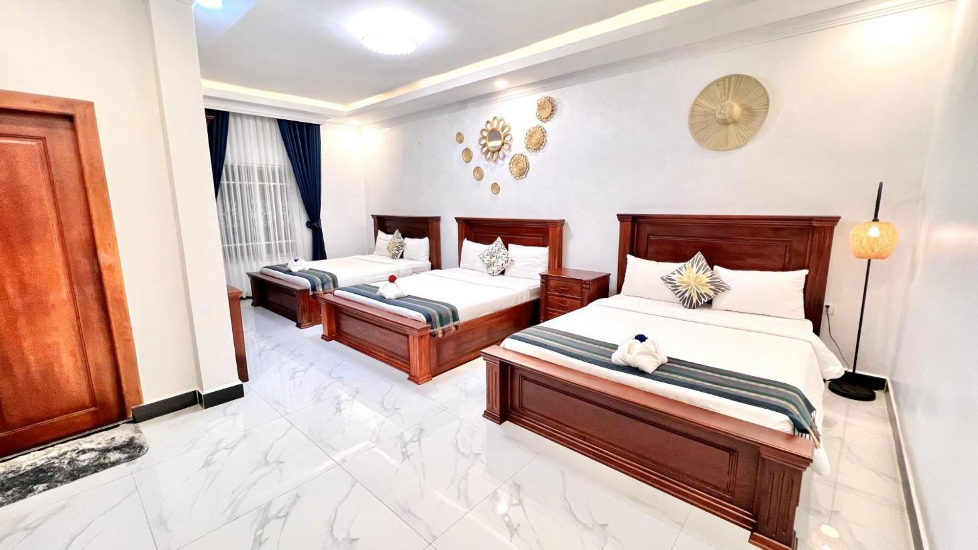 Nyna Villa Guesthouse 캄폿 외부 사진